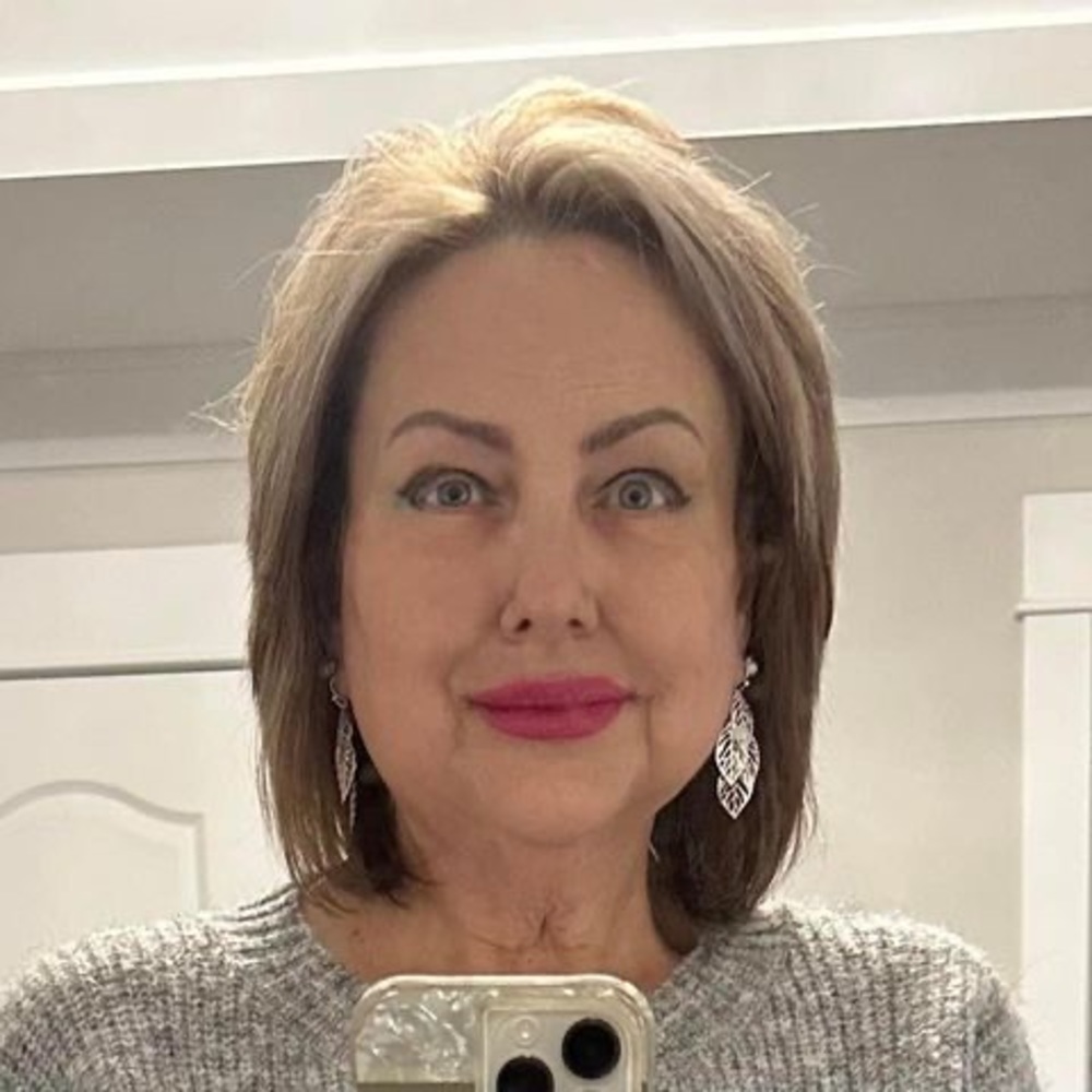 Meet your Posher, Pam